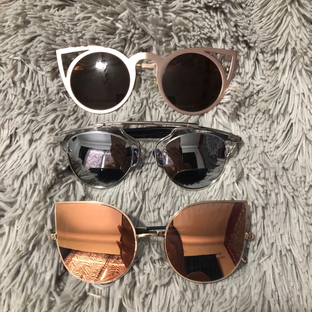 3 PAIRS OF STYLISH SUNGLASSES FOR THE PRICE OF 1